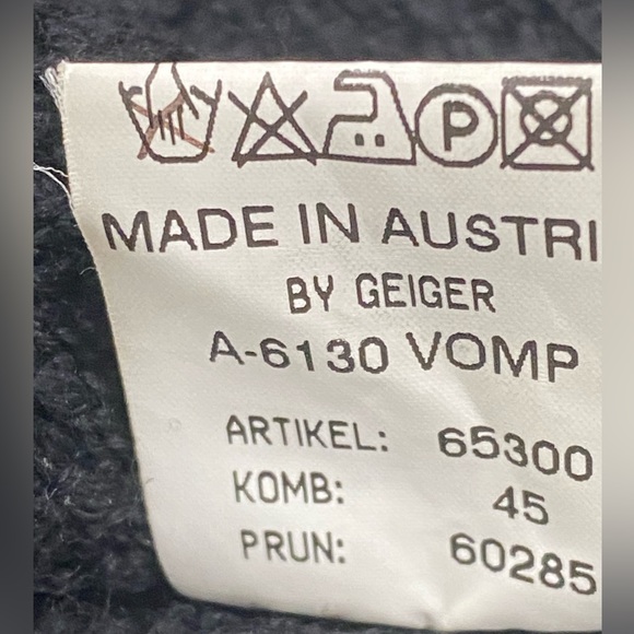 Vintage Geiger Collection Wool Cardigan Sweater Blazer Black size M - Picture 9 of 12